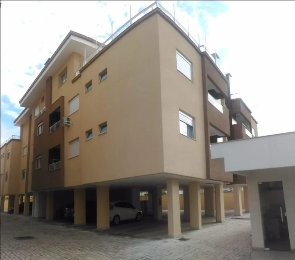 Cobertura, 3 quartos, 232 m² - Foto 3