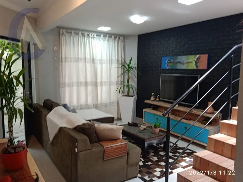 Casa, 3 quartos, 135 m² - Foto 1