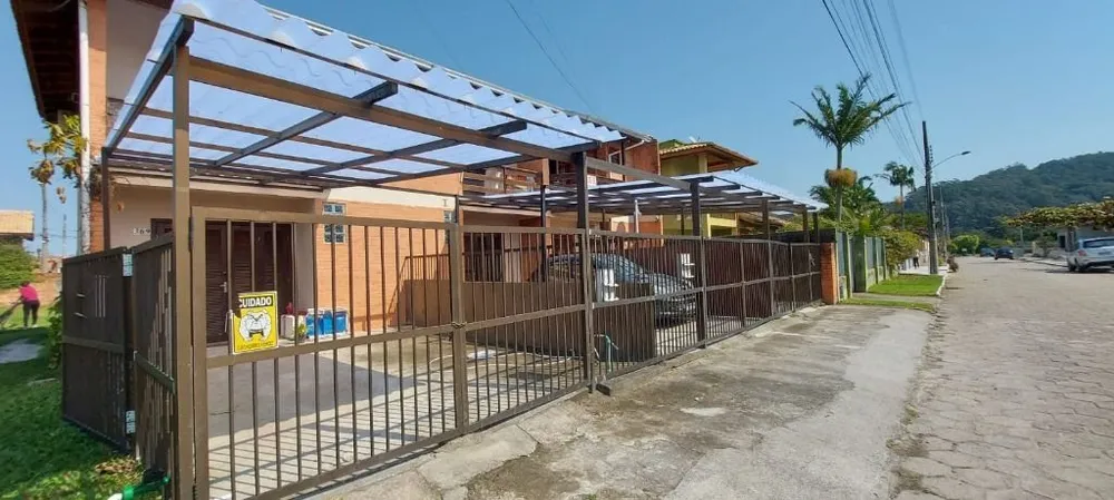 Casa, 7 quartos, 200 m² - Foto 4