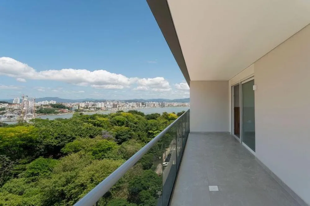 Cobertura, 2 quartos, 210 m² - Foto 1