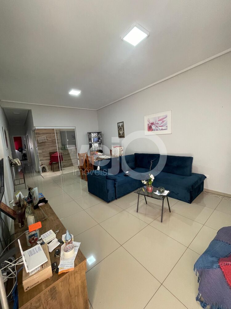 Casa à venda com 2 quartos, 111m² - Foto 2