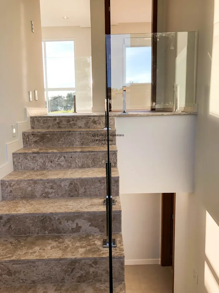 Casa, 3 quartos, 270 m² - Foto 8
