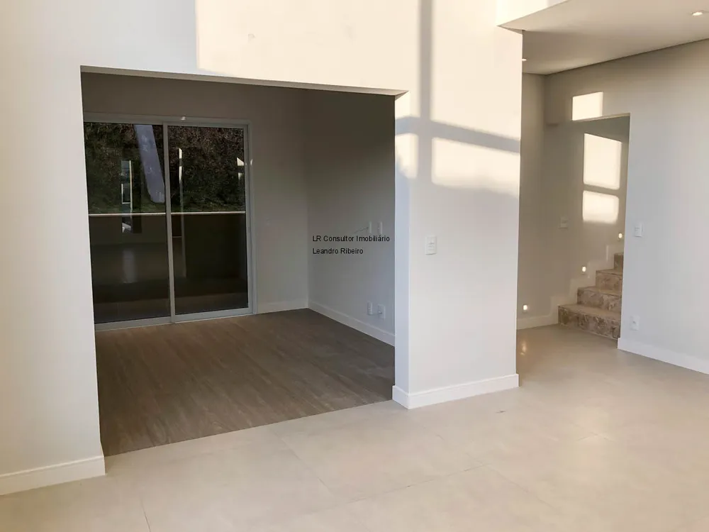 Casa, 3 quartos, 270 m² - Foto 6
