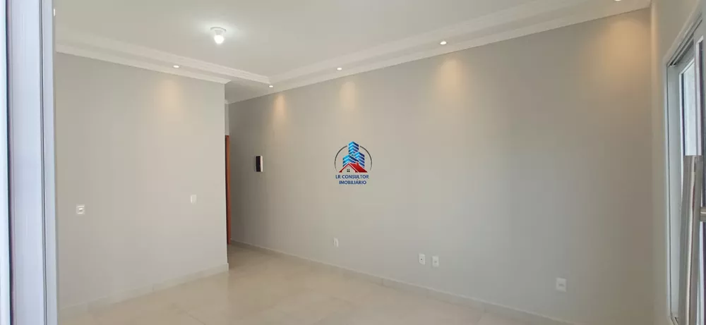 Casa à venda com 3 quartos, 90m² - Foto 3