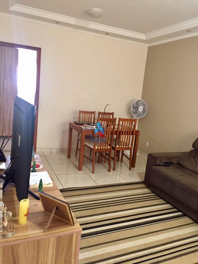 Casa, 3 quartos - Foto 2