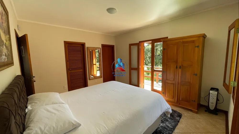 Casa, 4 quartos, 290 m² - Foto 4