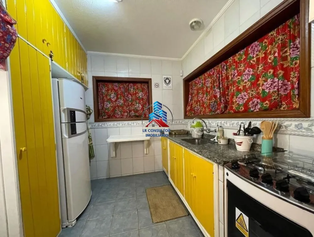 Casa, 4 quartos, 290 m² - Foto 2