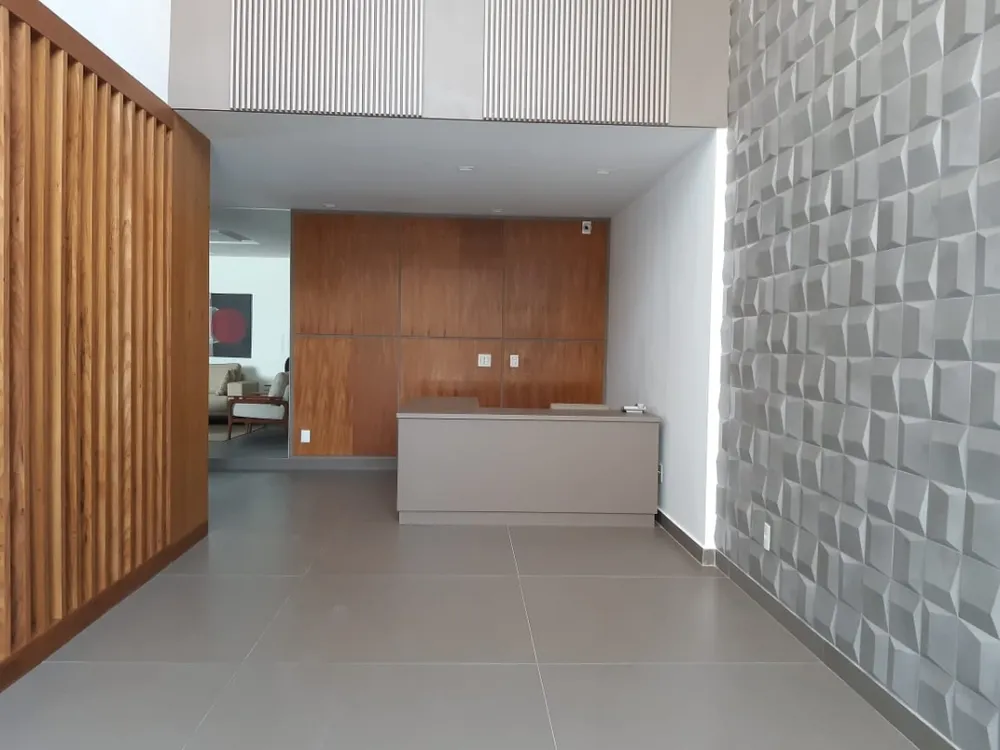 Cobertura, 3 quartos, 212 m² - Foto 2