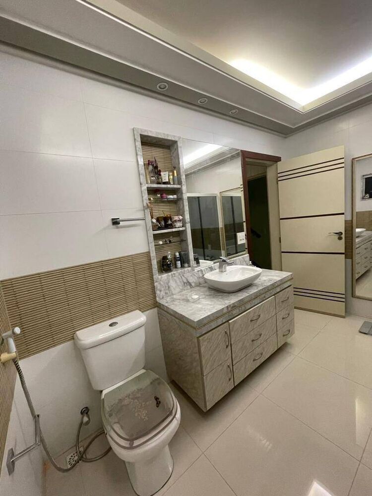 Casa, 5 quartos, 169 m² - Foto 4