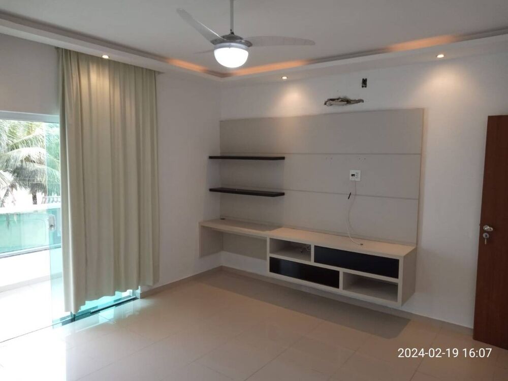Casa à venda com 3 quartos, 547m² - Foto 3
