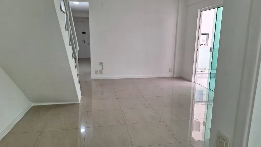 Cobertura, 3 quartos, 223 m² - Foto 4