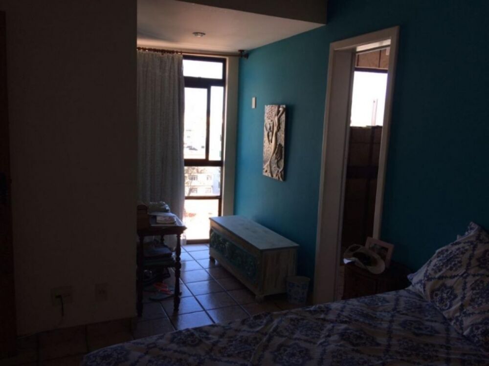 Cobertura à venda com 3 quartos, 250m² - Foto 2