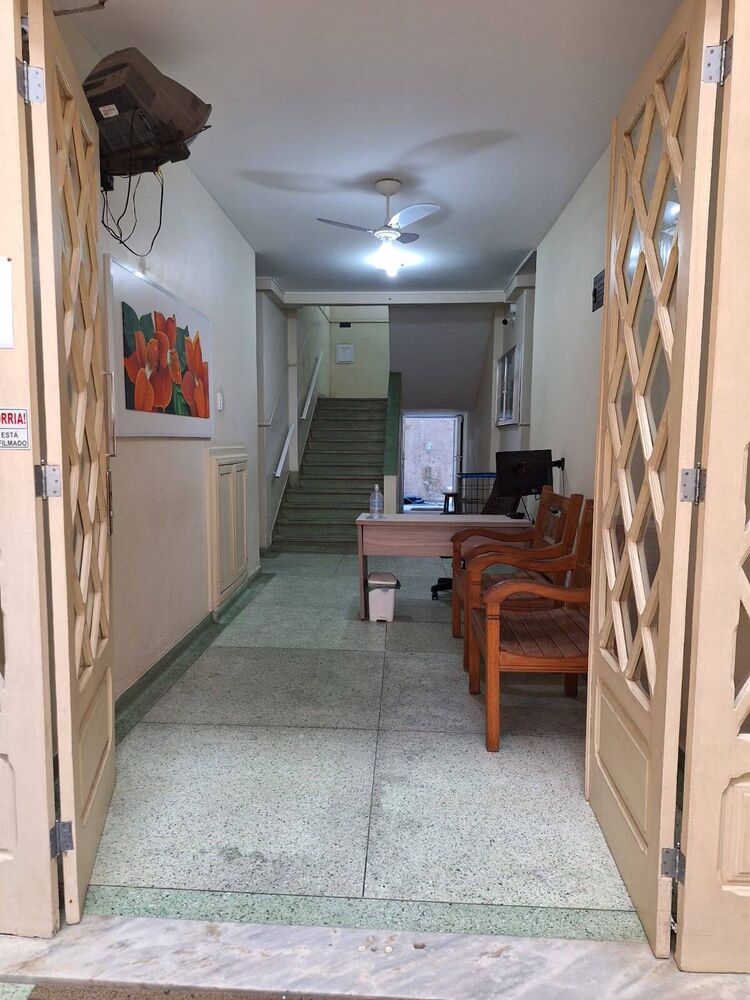 Apartamento à venda com 1 quarto, 30m² - Foto 1
