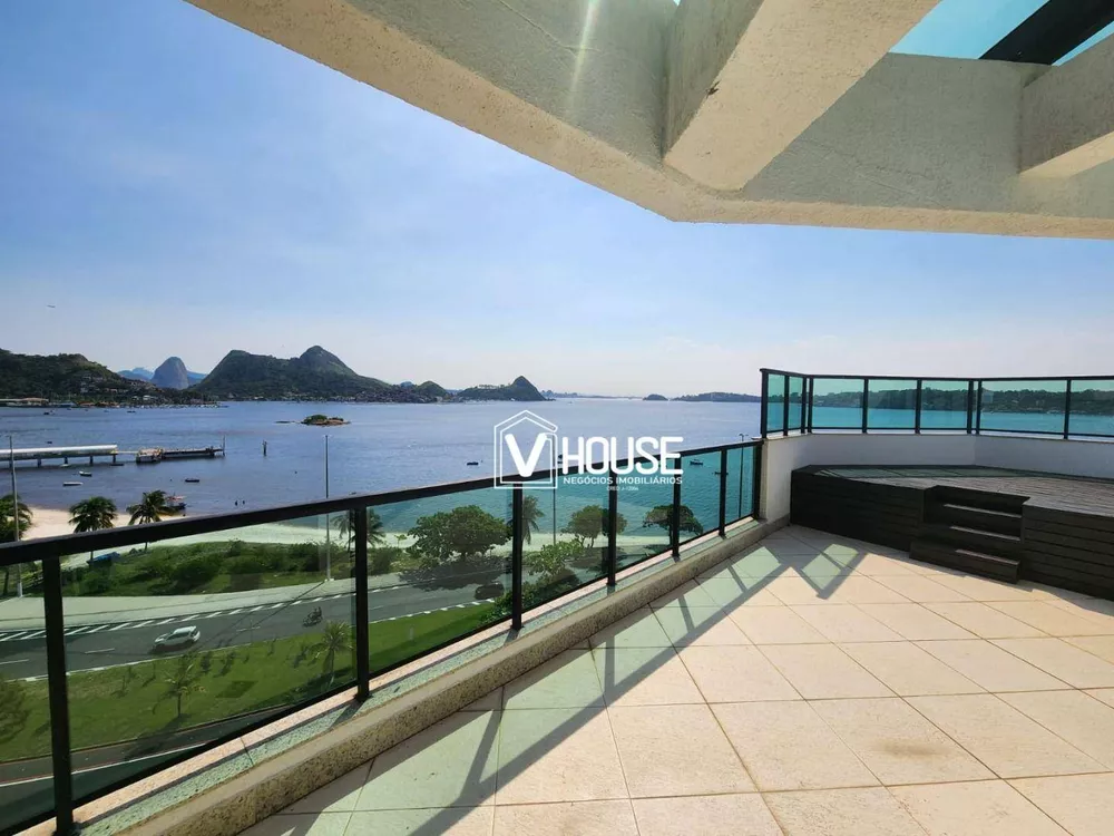 Cobertura, 4 quartos, 240 m² - Foto 1