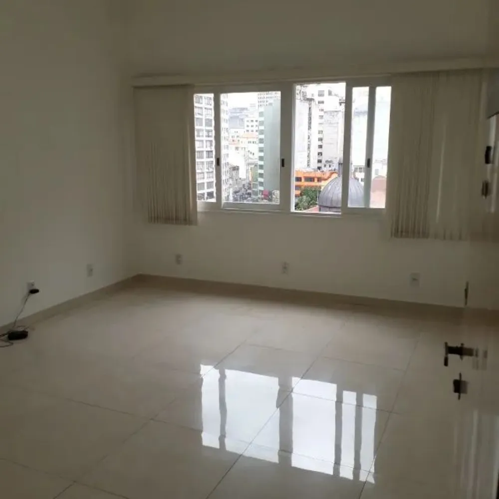 Apartamento, 1 quarto, 32 m² - Foto 1