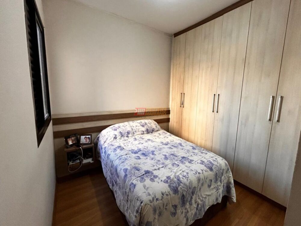 Apartamento à venda com 3 quartos, 70m² - Foto 4