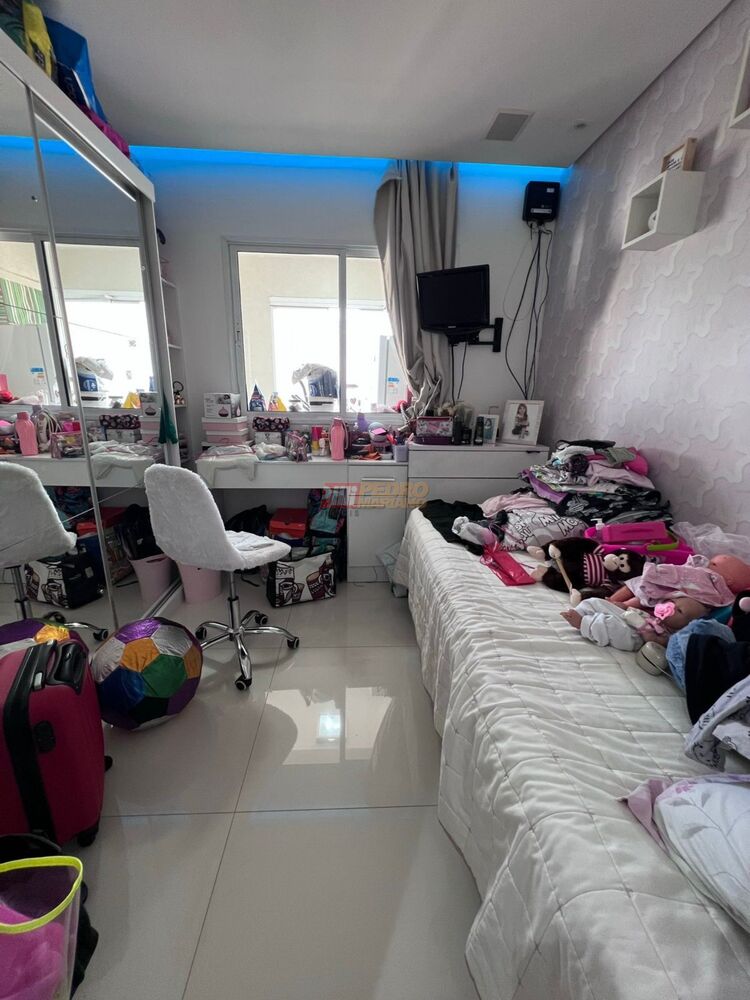 Apartamento à venda com 4 quartos, 146m² - Foto 5