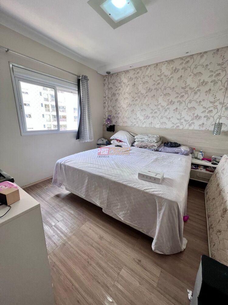Apartamento à venda com 4 quartos, 146m² - Foto 4