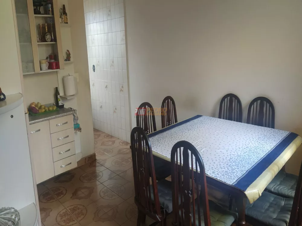 Sobrado, 4 quartos, 299 m² - Foto 11