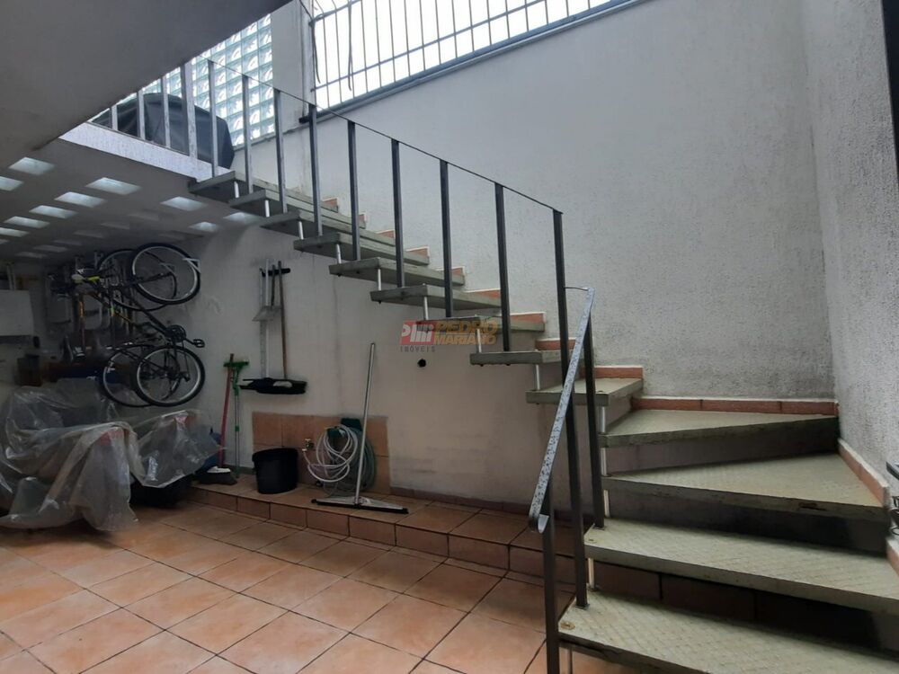 Sobrado à venda com 3 quartos, 290m² - Foto 14