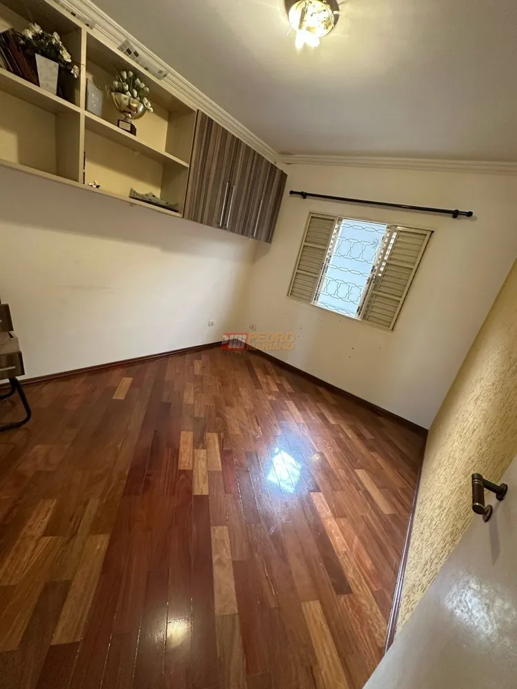 Sobrado, 5 quartos, 235 m² - Foto 4
