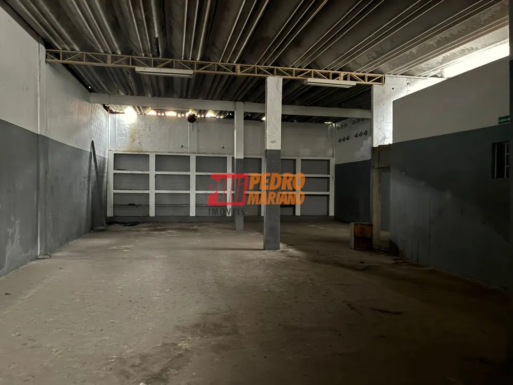 Depósito-Galpão, 350 m² - Foto 1
