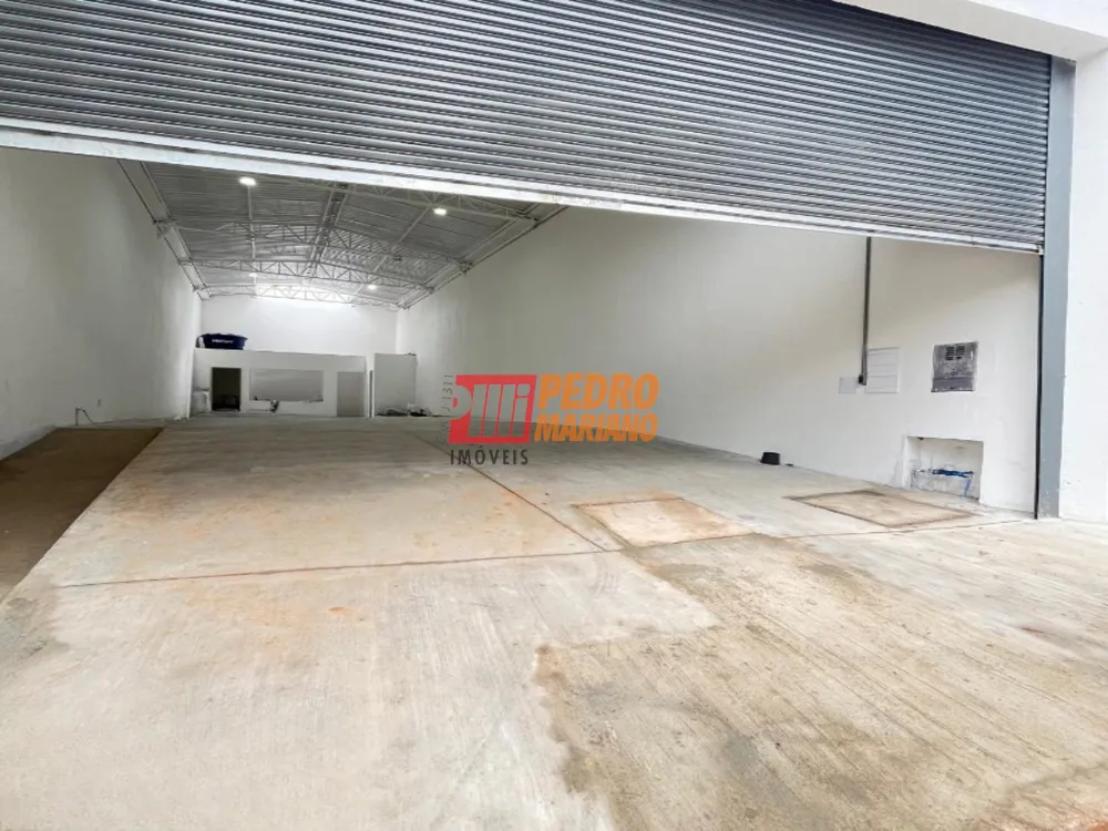 Depósito-Galpão, 180 m² - Foto 1