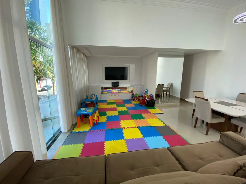 Sobrado, 2 quartos, 249 m² - Foto 2