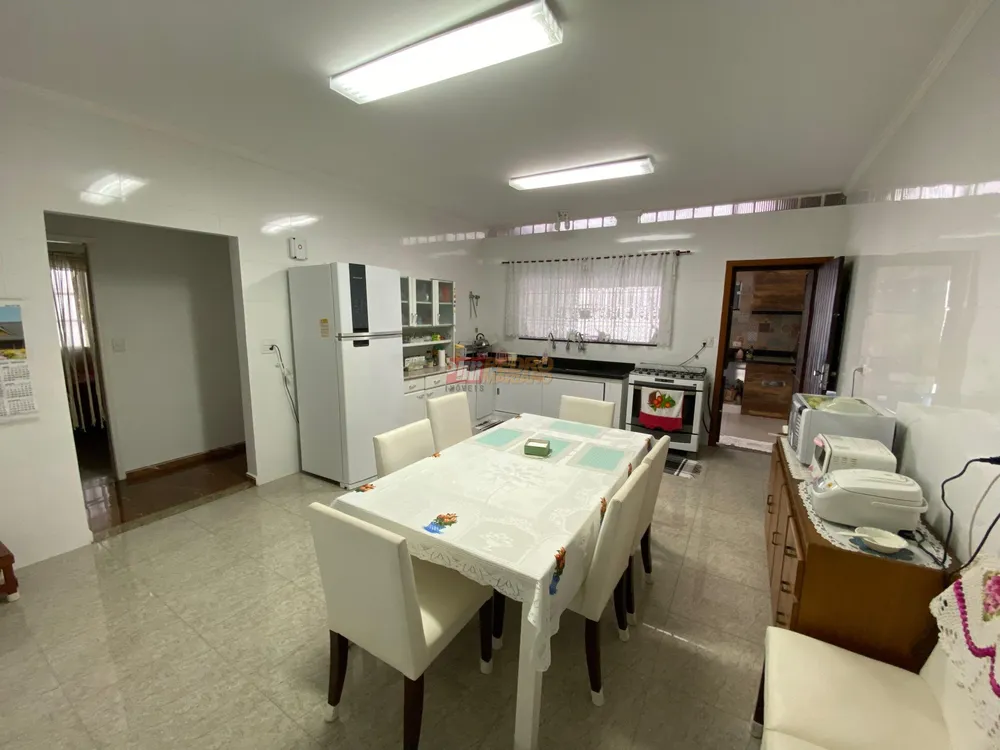 Casa, 3 quartos, 179 m² - Foto 3