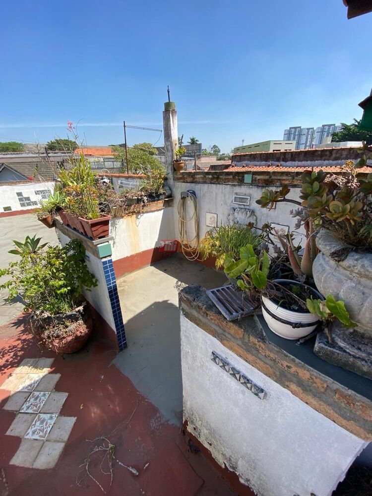 Sobrado à venda com 3 quartos, 227m² - Foto 6