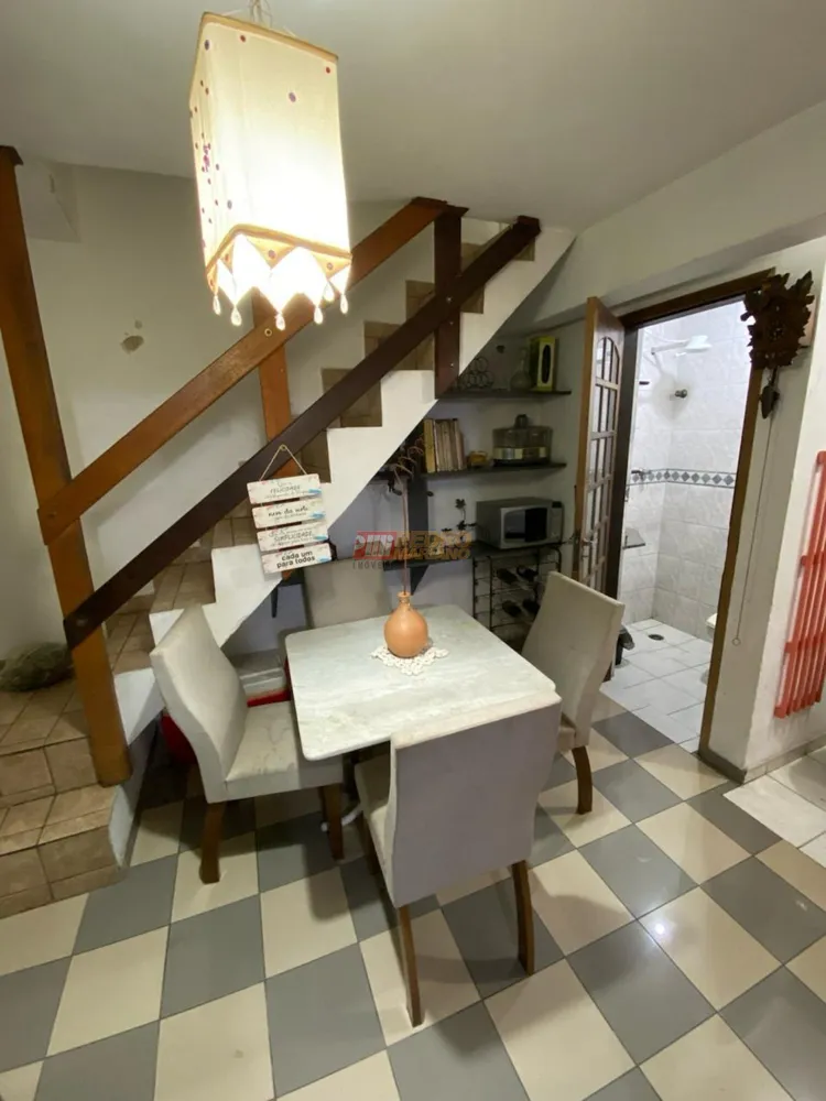 Sobrado, 3 quartos, 227 m² - Foto 3