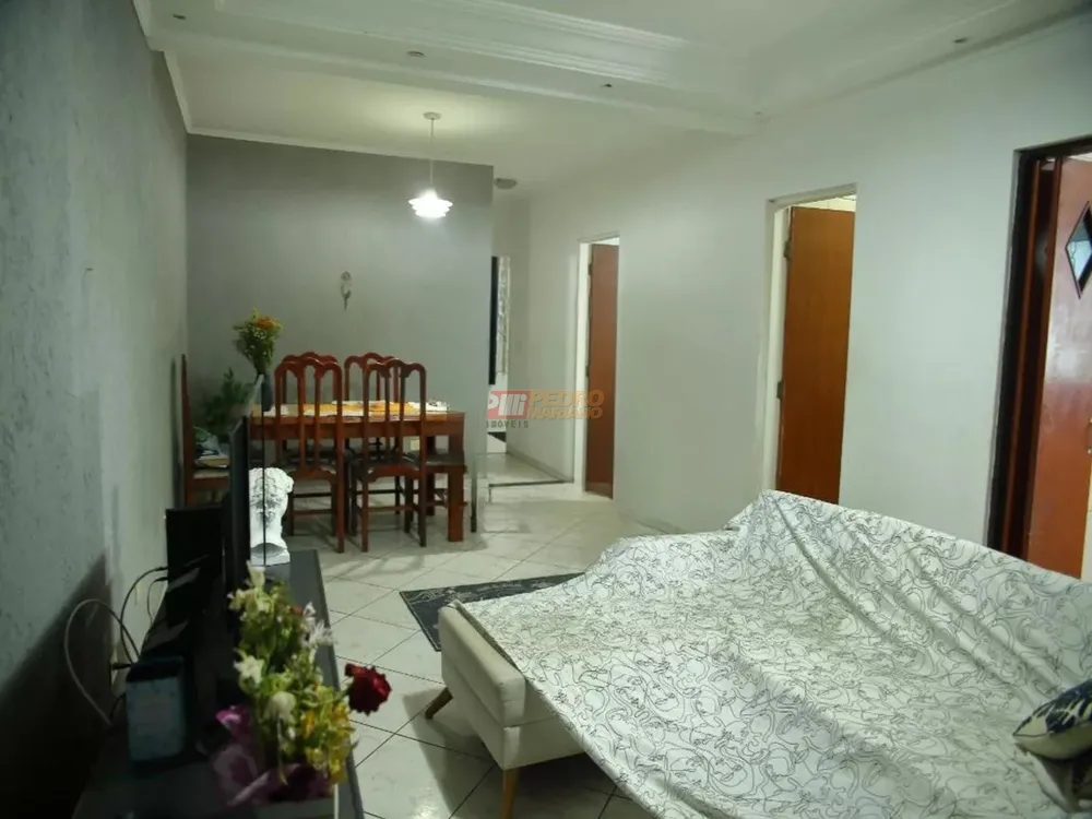 Sobrado, 3 quartos, 200 m² - Foto 2