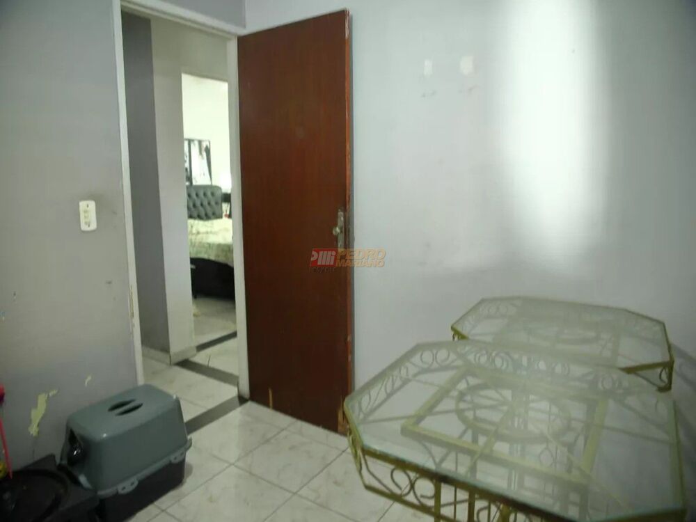 Sobrado, 3 quartos, 200 m² - Foto 2
