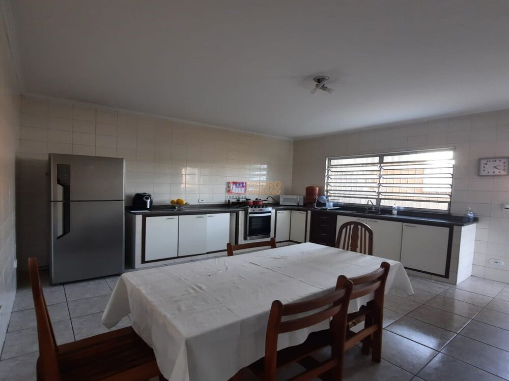 Sobrado, 6 quartos, 220 m² - Foto 4