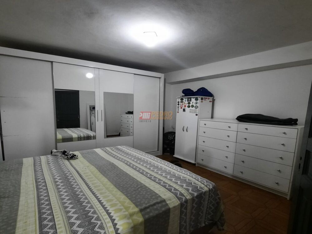 Sobrado, 6 quartos, 220 m² - Foto 2
