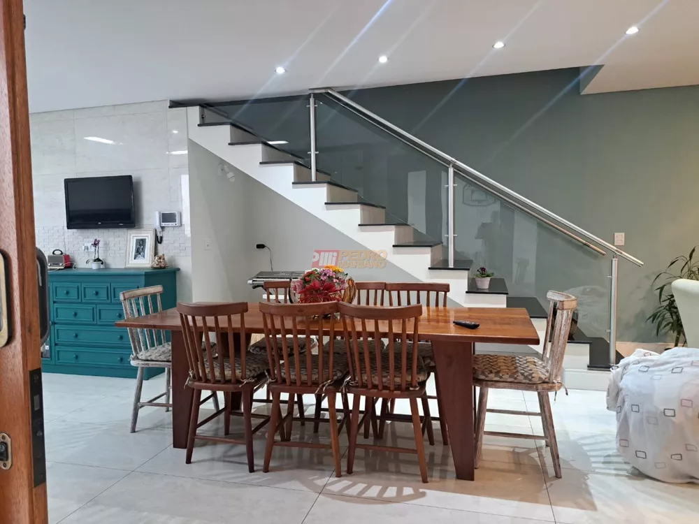 Sobrado, 2 quartos, 273 m² - Foto 2