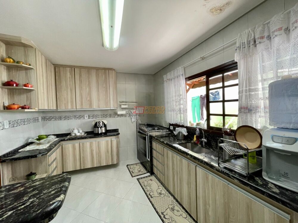 Sobrado à venda com 3 quartos, 219m² - Foto 13