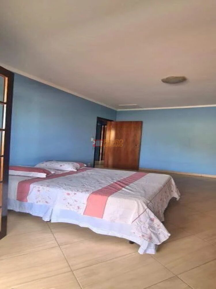 Sobrado à venda com 3 quartos, 219m² - Foto 11