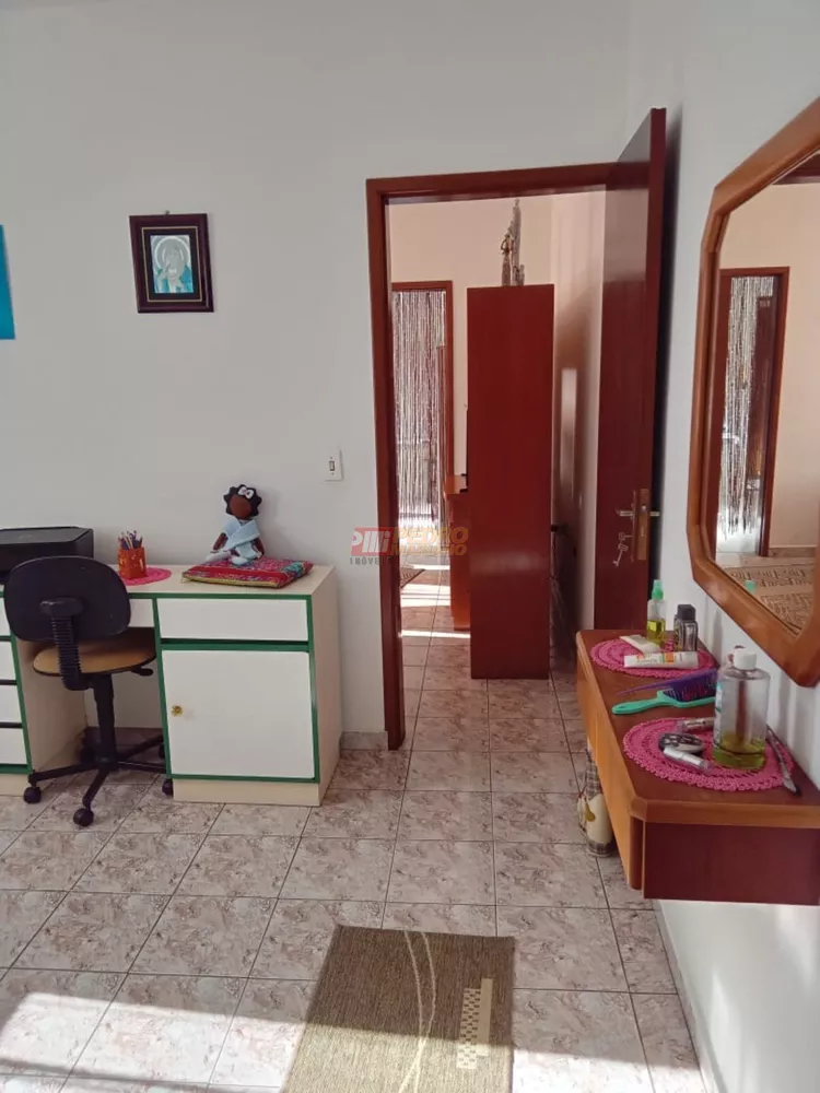 Sobrado à venda com 3 quartos, 178m² - Foto 4