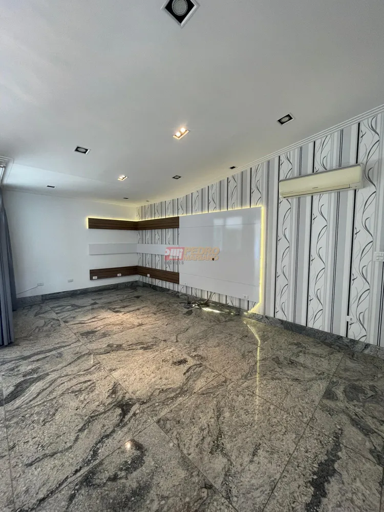 Casa, 3 quartos, 925 m² - Foto 1