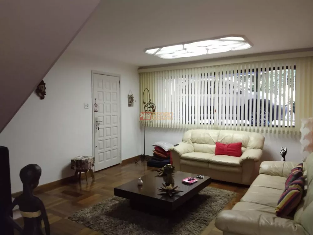Sobrado, 5 quartos, 257 m² - Foto 1