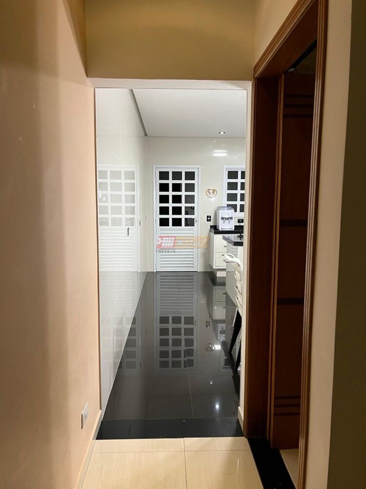 Sobrado, 3 quartos, 210 m² - Foto 6