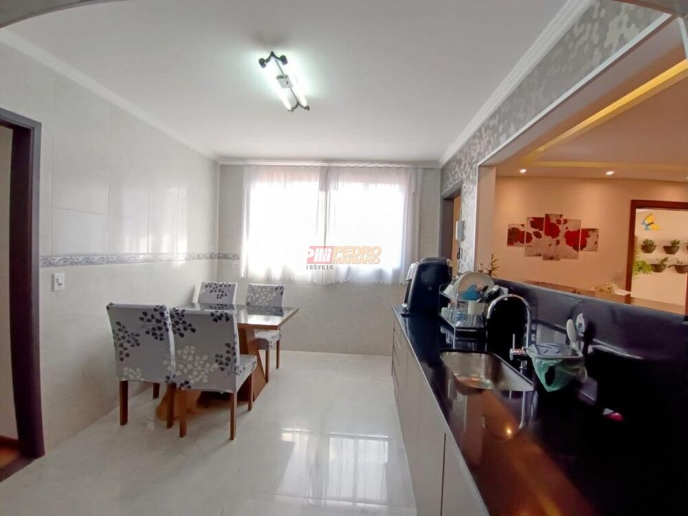 Casa, 3 quartos, 240 m² - Foto 7