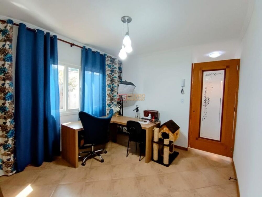 Casa, 3 quartos, 240 m² - Foto 4