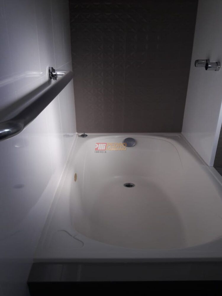Apartamento à venda com 2 quartos, 55m² - Foto 4