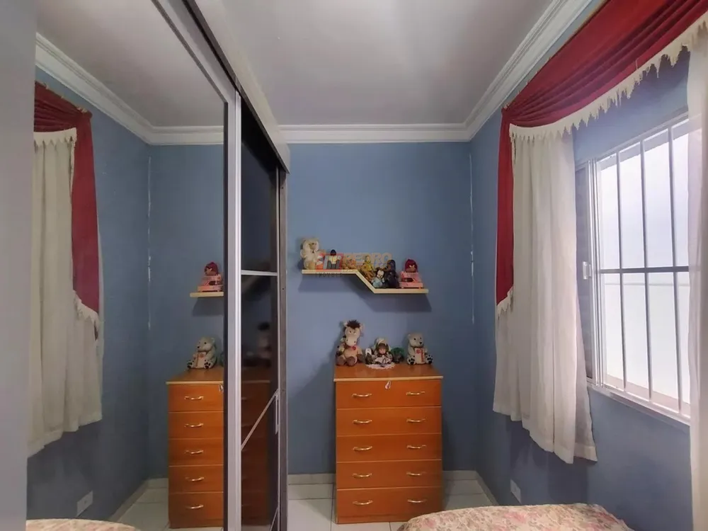 Sobrado, 3 quartos, 180 m² - Foto 3