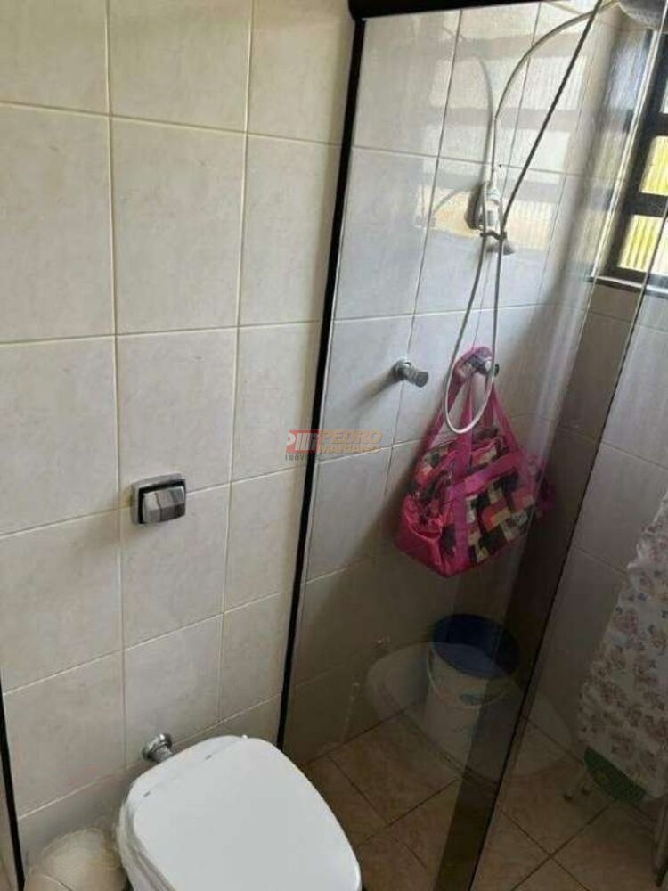 Sobrado à venda com 3 quartos, 264m² - Foto 2