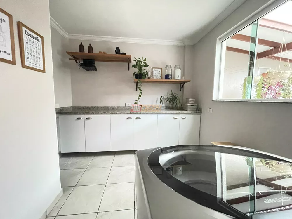 Sobrado, 3 quartos, 262 m² - Foto 14