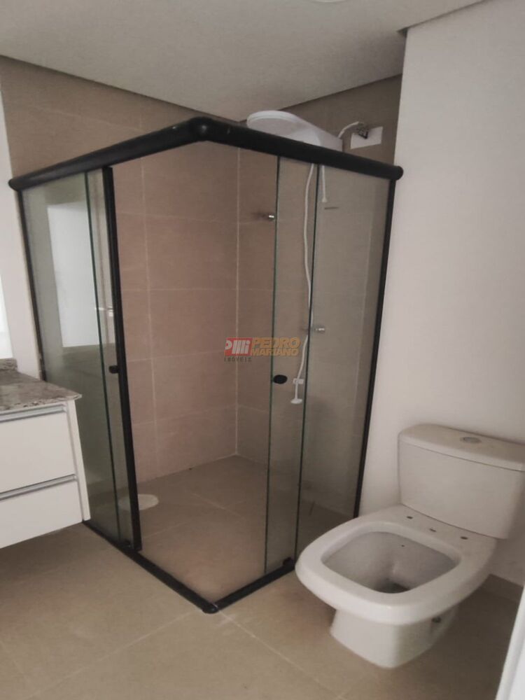 Apartamento para alugar com 1 quarto, 40m² - Foto 11