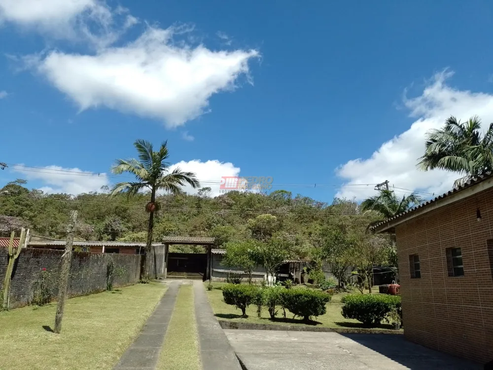 Chácara, 2 quartos, 1500 m² - Foto 1